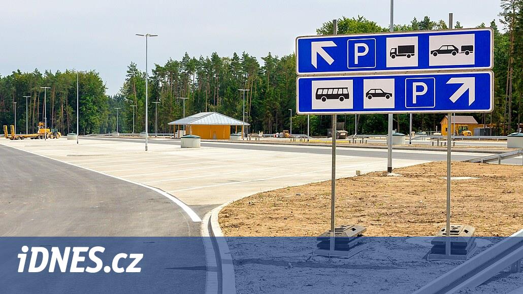 Obce Borek a Bukovina zvítězily, parkoviště u budoucí dálnice D35 nebude