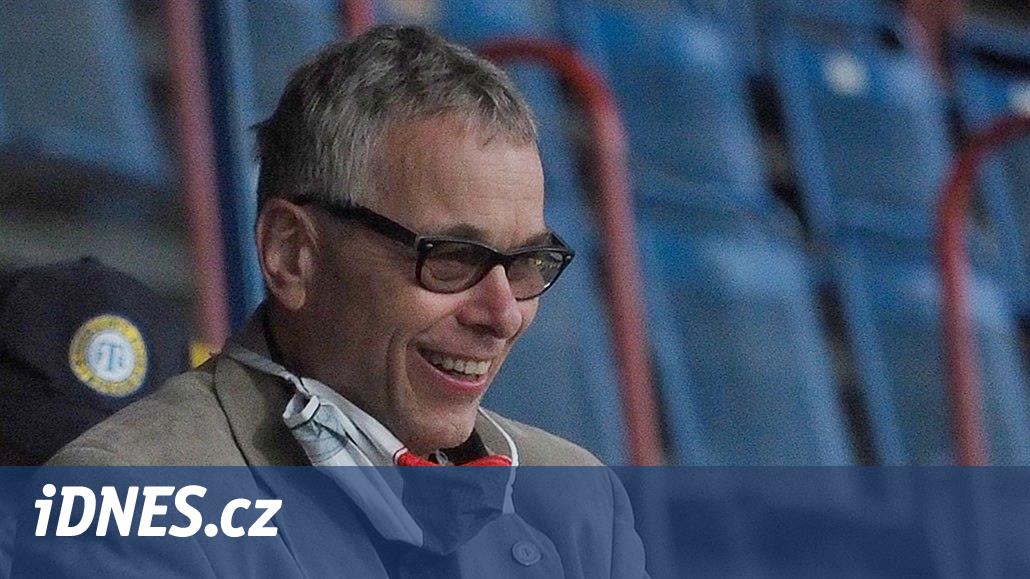 Šéf teplických fotbalistů Hynek rezignuje kvůli účasti na Bendově party
