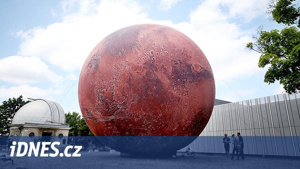 V Brně se objevil model Marsu, mraky tentokrát tvůrci použít nemohli