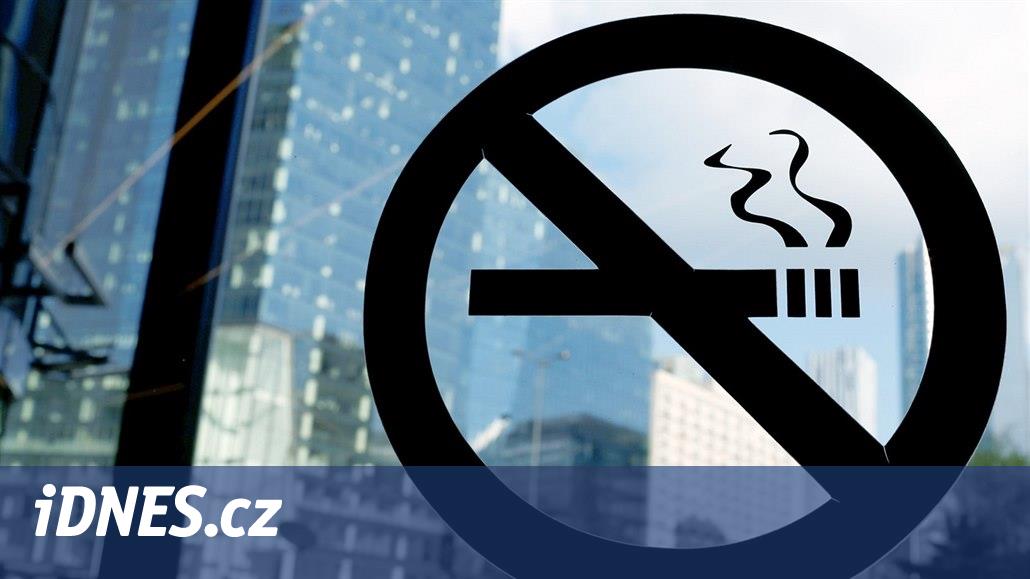 Rakousko jako popelník Evropy? Navzdory petici země odmítá zákaz kouření v restauracích