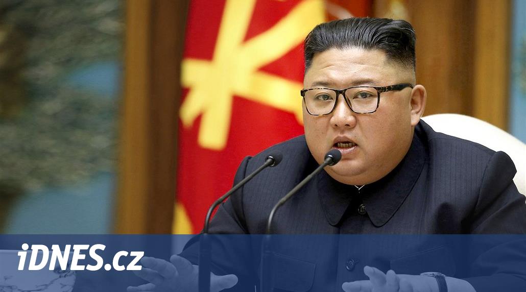 Severokorejský vůdce Kim Čong-un se po třech týdnech objevil na veřejnosti