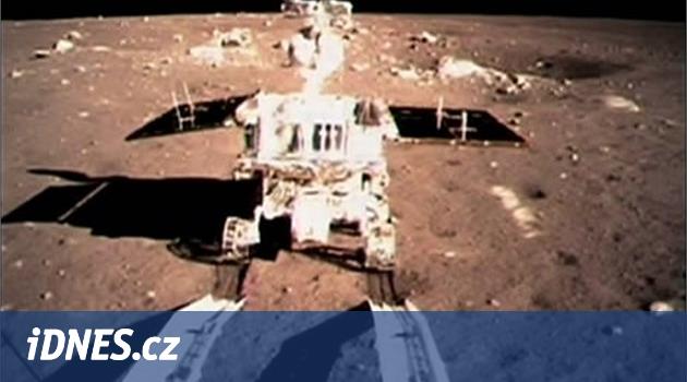 Čínská sonda přistála na odvrácené straně Měsíce
