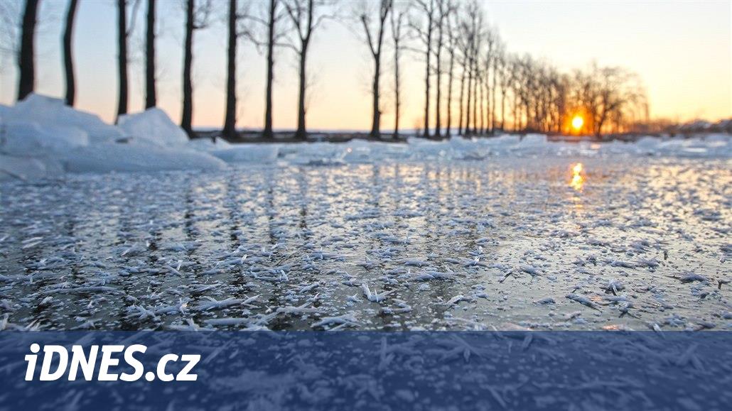 V Česku zase padaly mrazivé rekordy. Další rána by už měla být teplejší